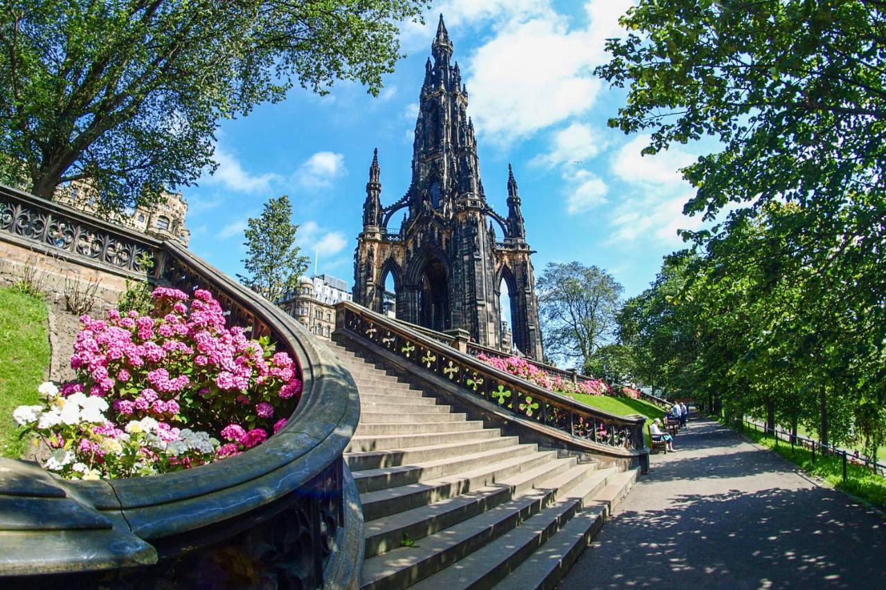Delightful Ground Floor Double Room With En-Suite Edinburgh Eksteriør billede