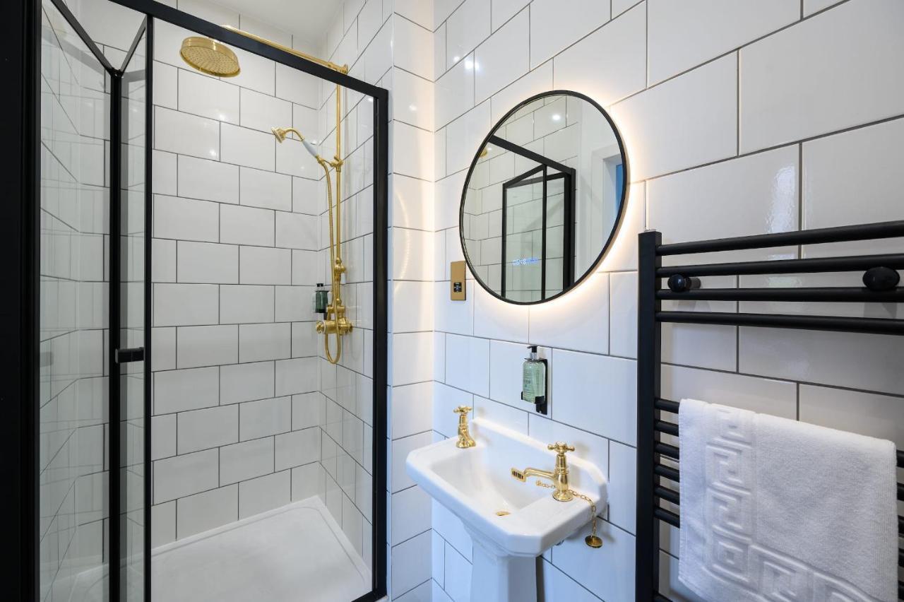 Delightful Ground Floor Double Room With En-Suite Edinburgh Eksteriør billede