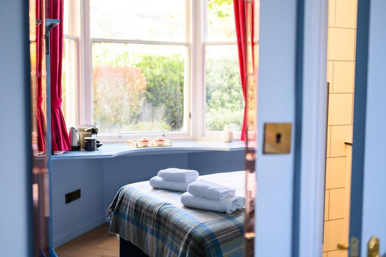 Delightful Ground Floor Double Room With En-Suite Edinburgh Eksteriør billede